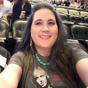 Meet your Posher, Melisa